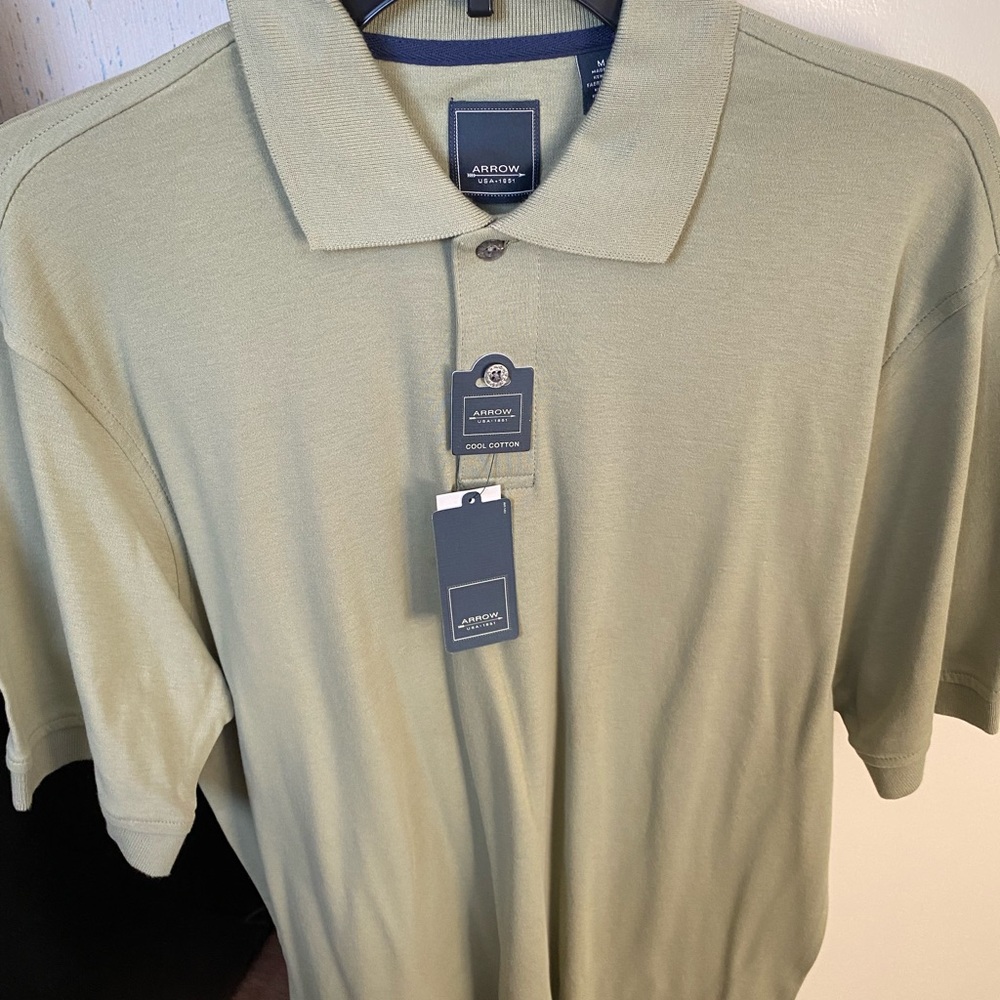 Brand new men’s sage polo shirt